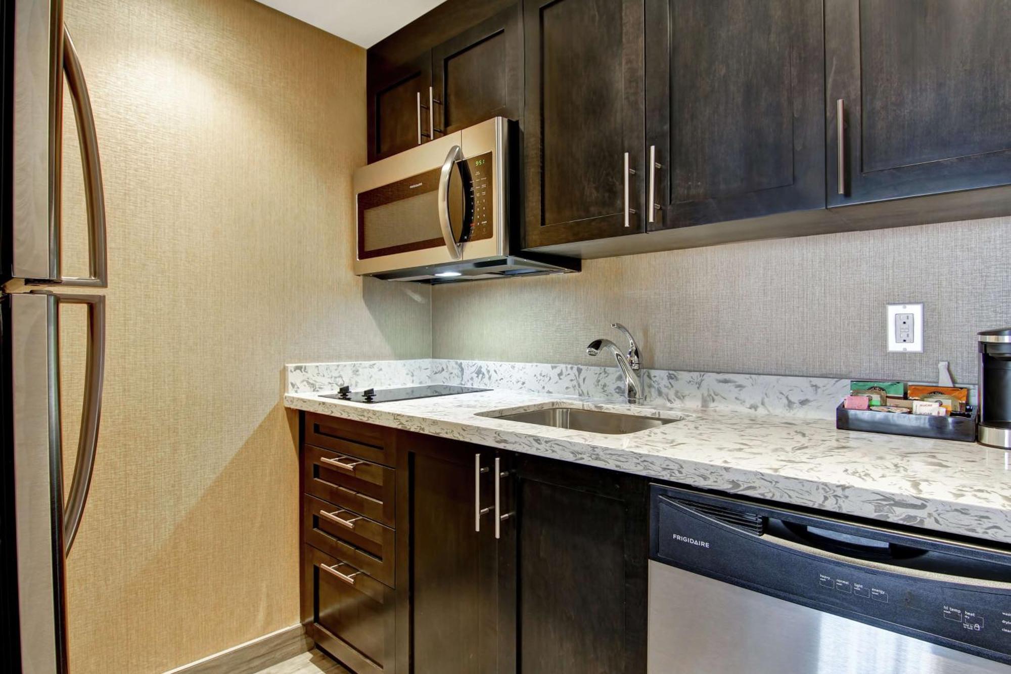 Homewood Suites By Hilton Ottawa Kanata Esterno foto