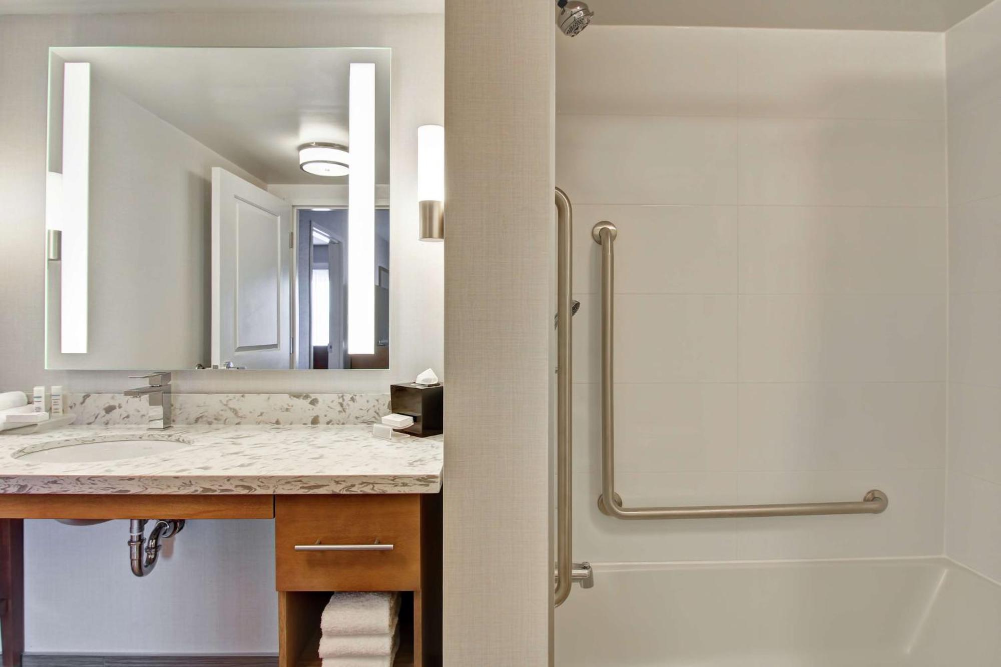 Homewood Suites By Hilton Ottawa Kanata Esterno foto